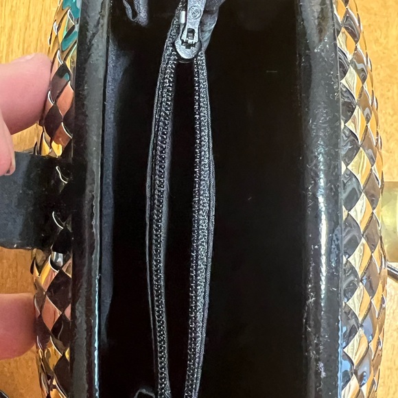 Vintage Black & Gold Metallic Woven Faux Leather Cross Body Retro Hard Shell Bag - Picture 3 of 4